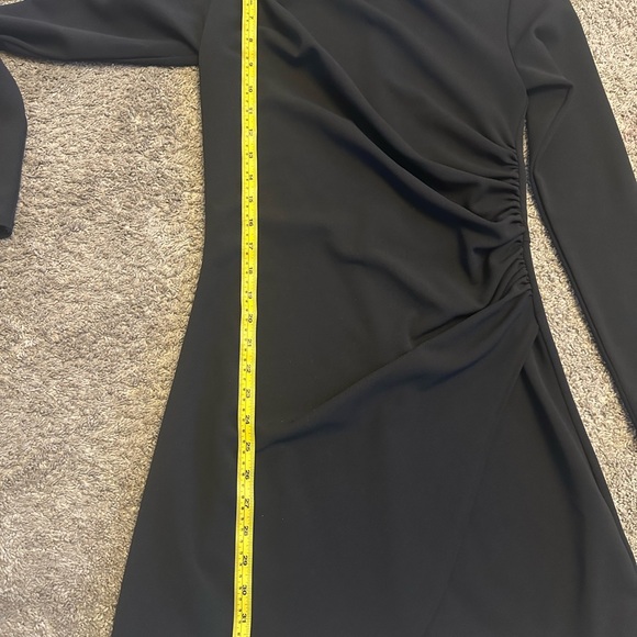 Black Abercrombie dress - Picture 5 of 5